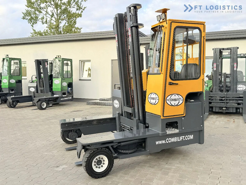 Combilift Combilift FOUR-WAY – MULTI-DIRECTIONAL FORKLIFT / COMBILIFT C4000 / DIESEL / DUPLEX 4100MM / FORK POSITIONER / FULL HEATED CABIN - Viljuškar sa 4 strane: slika 2 Combilift Combilift FOUR-WAY – MULTI-DIRECTIONAL FORKLIFT / COMBILIFT C4000 / DIESEL / DUPLEX 4100MM / FORK POSITIONER / FULL HEATED CABIN - Viljuškar sa 4 strane: slika 2