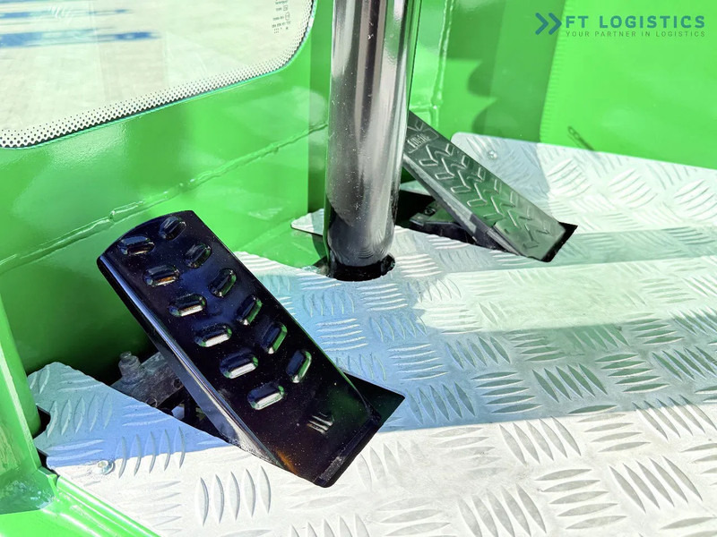 Viljuškar sa 4 strane Combilift Combilift FOUR-WAY MULTIDIRECTIONAL FORKLIFT C4500 / DIESEL / TRIPLEX 4900MM / ONLY 4854 HOURS / FORK POSITIONER / FULL CABIN –: slika 18