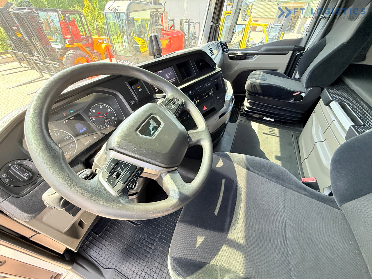Kamion sa ceradom novi MAN TGX 26.470 / 19 Pallets / Steering Axle / 15 Ton Payload / Retarder / Excellent Condition: slika 41