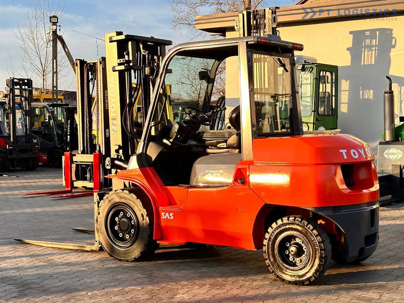 Toyota 42-4FD40 / DIESEL / 4500KG / DUPLEX / FORKS 1400MM / WELL-MAINTAINED 42-4FD40 / DIESEL / 4500KG / DUPLEX / FORKS 1400MM / WELL-M - Dizel viljuškar: slika 5 Toyota 42-4FD40 / DIESEL / 4500KG / DUPLEX / FORKS 1400MM / WELL-MAINTAINED 42-4FD40 / DIESEL / 4500KG / DUPLEX / FORKS 1400MM / WELL-M - Dizel viljuškar: slika 5