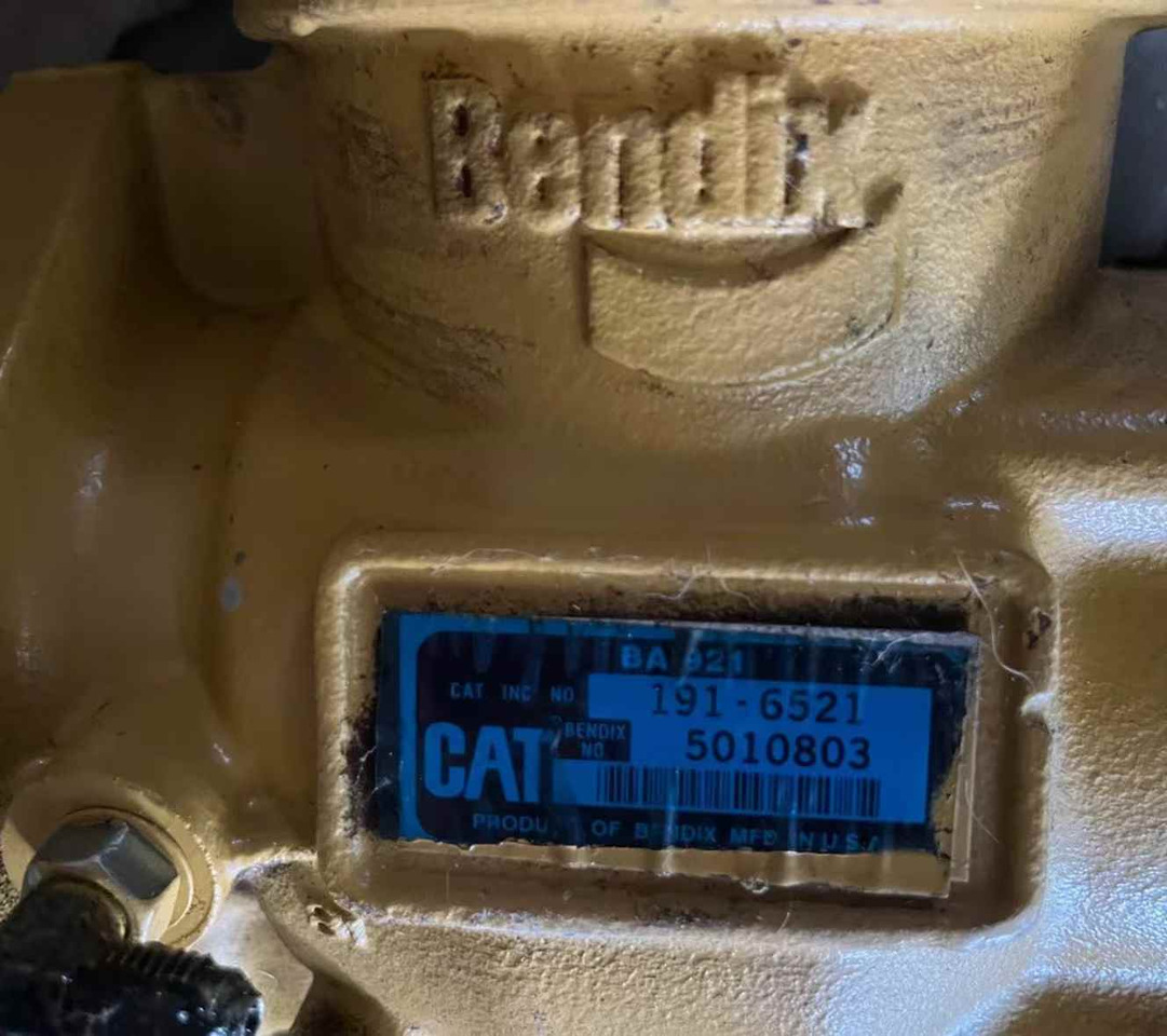 CATERPILLAR 385-0935 385-0936 385-0937 10R-1437 20R-0176 20R-0178 - Kompresor klima uređaja za Bager: slika 2 CATERPILLAR 385-0935 385-0936 385-0937 10R-1437 20R-0176 20R-0178 - Kompresor klima uređaja za Bager: slika 2