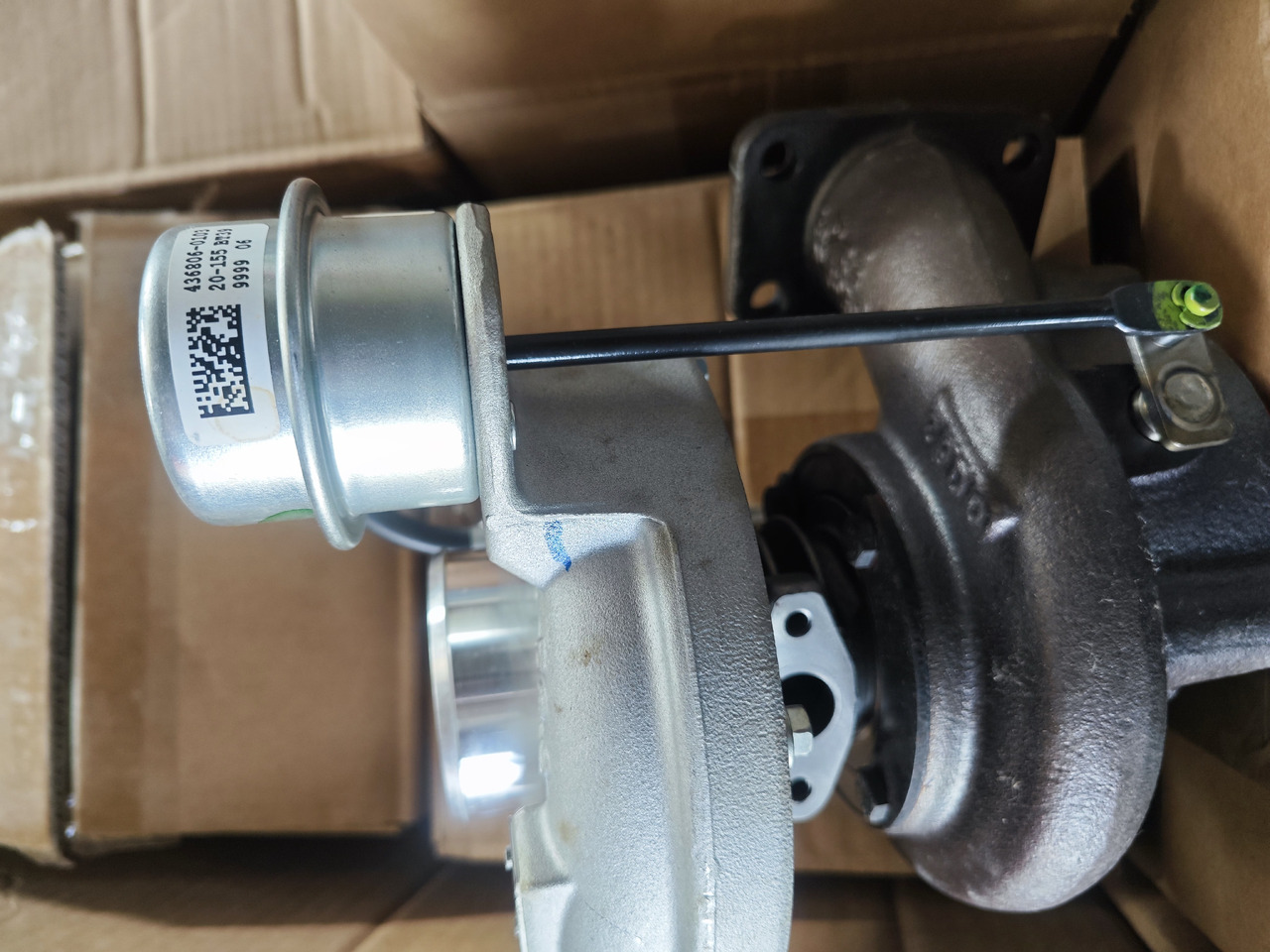 CATERPILLAR 482-0233 - Turbo za Bager: slika 2 CATERPILLAR 482-0233 - Turbo za Bager: slika 2