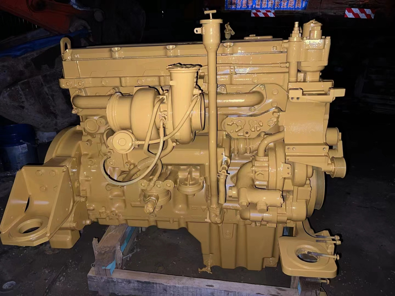 CATERPILLAR C13 - Motor za Bager: slika 5 CATERPILLAR C13 - Motor za Bager: slika 5