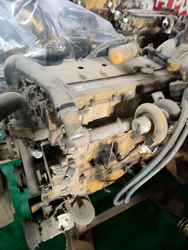 CATERPILLAR C6.4 - Motor za Bager: slika 1 CATERPILLAR C6.4 - Motor za Bager: slika 1