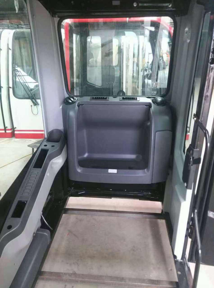 CATERPILLAR E318C E315D E320C E320D - Kabina za Bager: slika 4 CATERPILLAR E318C E315D E320C E320D - Kabina za Bager: slika 4