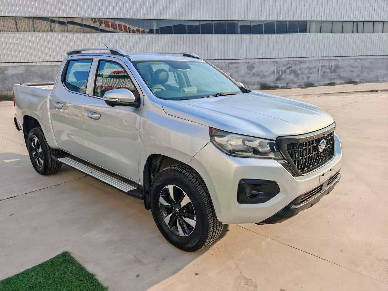 Changan - Pikap, Dostavno vozilo sa duplom kabinom: slika 1 Changan - Pikap, Dostavno vozilo sa duplom kabinom: slika 1