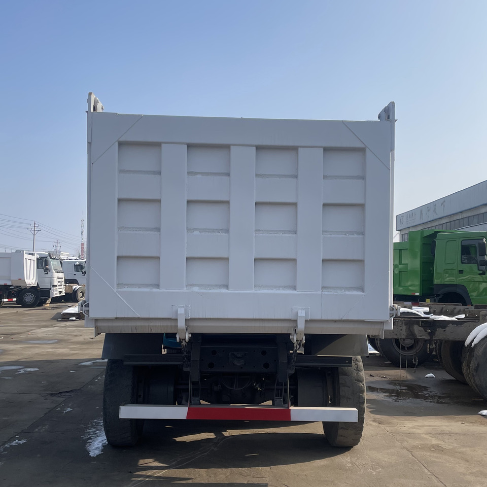 HOWO 6*4 DUMP TRUCK - Istovarivač: slika 5 HOWO 6*4 DUMP TRUCK - Istovarivač: slika 5