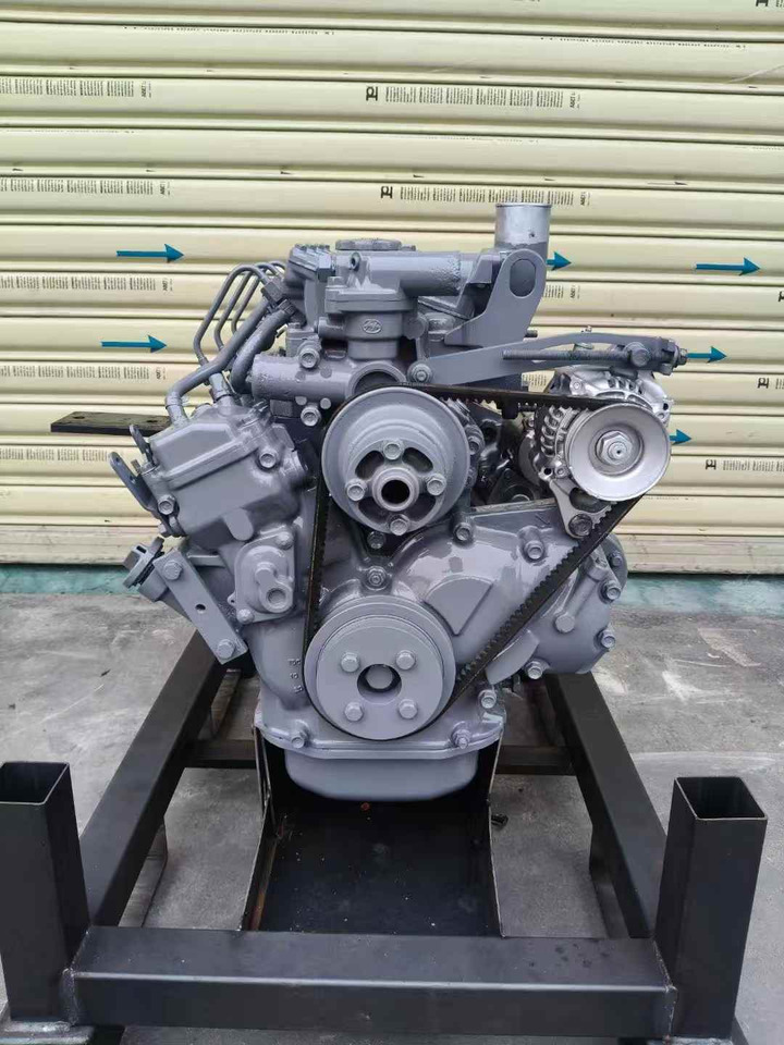 ISUZU 3LB1 - Motor za Bager: slika 1 ISUZU 3LB1 - Motor za Bager: slika 1