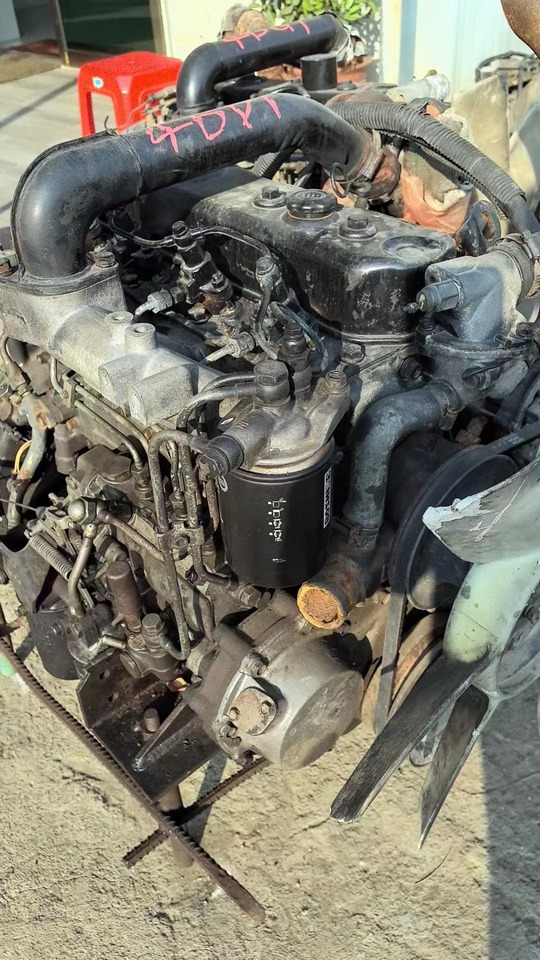 ISUZU 4BG1 - Motor za Bager: slika 2 ISUZU 4BG1 - Motor za Bager: slika 2