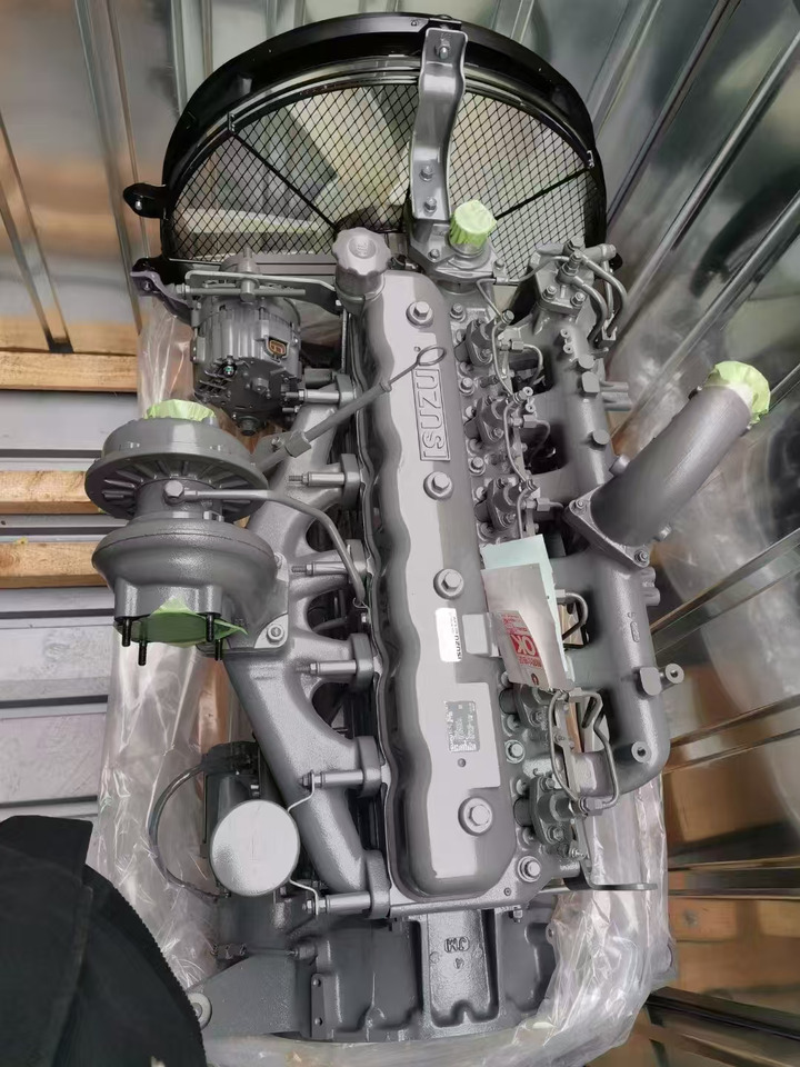 ISUZU 6BG1 - Motor za Bager: slika 2 ISUZU 6BG1 - Motor za Bager: slika 2