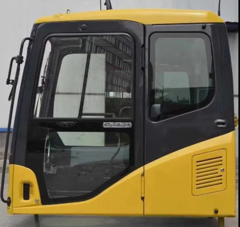 KOMATSU PC200-7 PC220-7 PC300-7 PC350-7 PC400-7 PC450-7 - Kabina za Bager: slika 1 KOMATSU PC200-7 PC220-7 PC300-7 PC350-7 PC400-7 PC450-7 - Kabina za Bager: slika 1