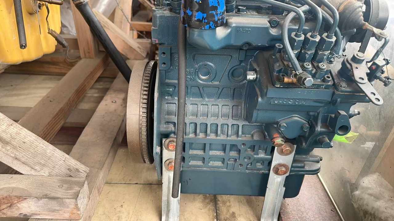 KUBOTA D902 - Motor za Bager: slika 1 KUBOTA D902 - Motor za Bager: slika 1