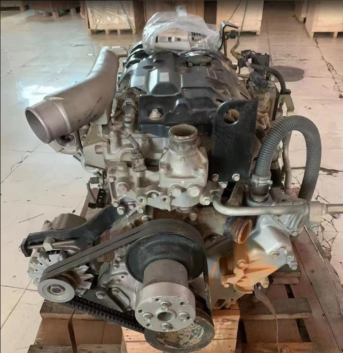 MITSUBISHI 4M50 - Motor za Bager: slika 1 MITSUBISHI 4M50 - Motor za Bager: slika 1