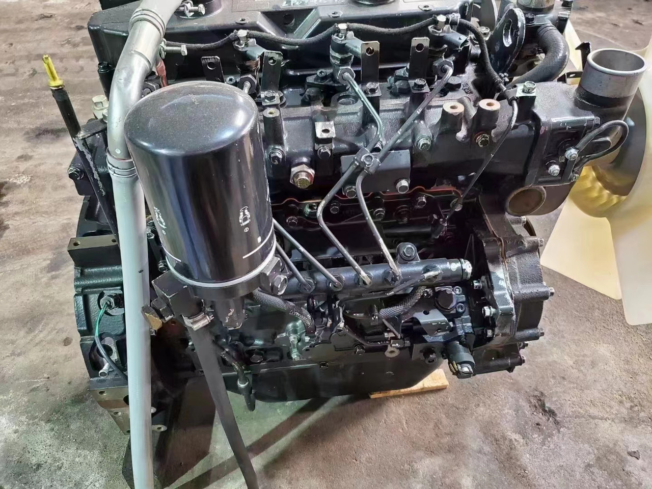 MITSUBISHI D04FR - Motor za Bager: slika 3 MITSUBISHI D04FR - Motor za Bager: slika 3