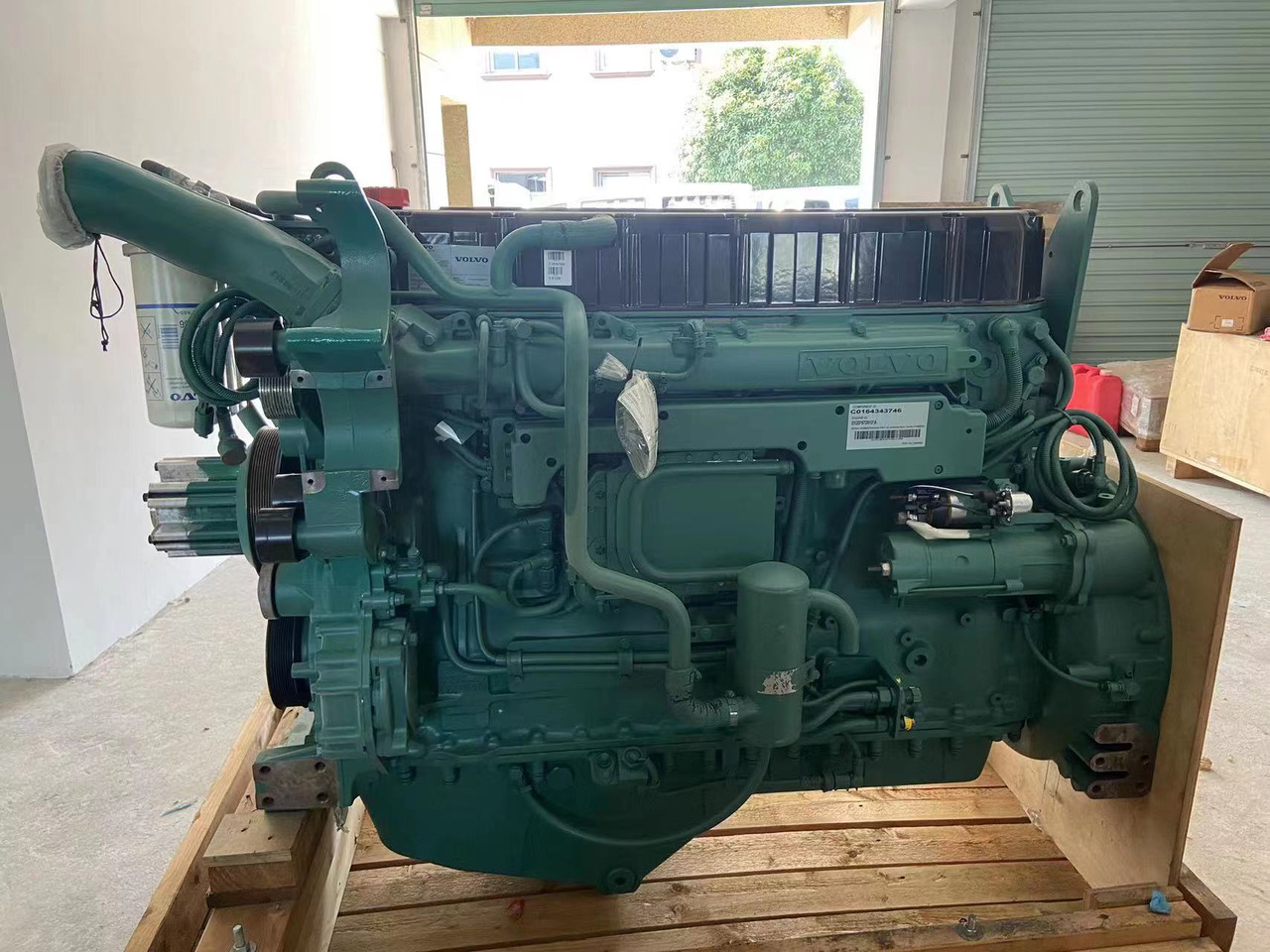 VOLVO D12D - Motor za Bager: slika 2 VOLVO D12D - Motor za Bager: slika 2