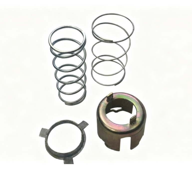 VOLVO VOE 276097 Automatic Adjustment Repair Kit - Komplet za remont motora za Kamion sa zatvorenim sandukom: slika 1 VOLVO VOE 276097 Automatic Adjustment Repair Kit - Komplet za remont motora za Kamion sa zatvorenim sandukom: slika 1