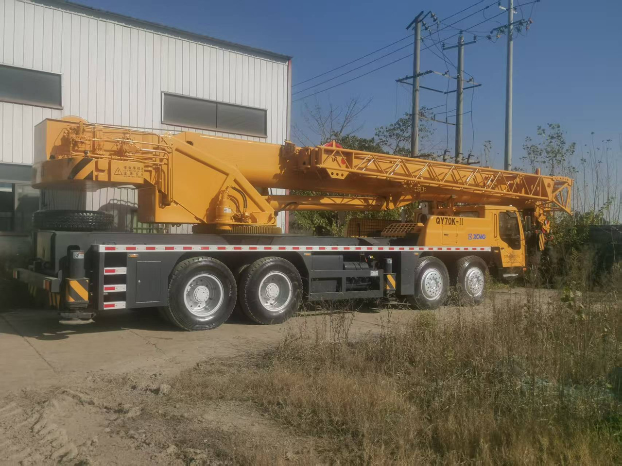 XCMG 70TONS - Kamion sa dizalicom: slika 2 XCMG 70TONS - Kamion sa dizalicom: slika 2