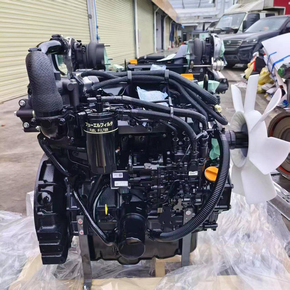 YANMAR 4TNV98C with EGR - Motor za Bager točkaš: slika 1 YANMAR 4TNV98C with EGR - Motor za Bager točkaš: slika 1