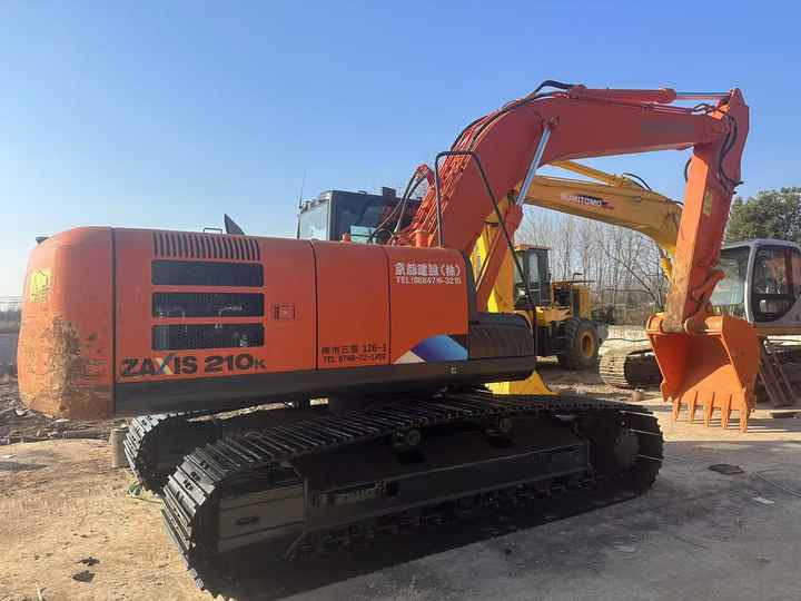 Affordable Hitachi ZX210-5G Used Construction Machinery | Well-Maintained, No Overhauls - Bager guseničar: slika 3 Affordable Hitachi ZX210-5G Used Construction Machinery | Well-Maintained, No Overhauls - Bager guseničar: slika 3