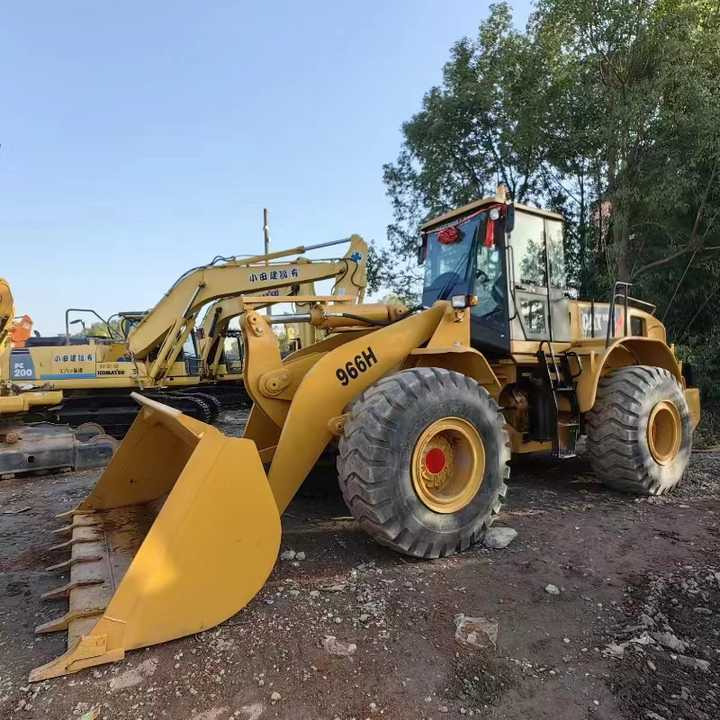 Affordable Used Caterpillar 966H Front-End Loader - Low Hours, Ready-to-Ship Globally - Utovarivač točkaš: slika 2 Affordable Used Caterpillar 966H Front-End Loader - Low Hours, Ready-to-Ship Globally - Utovarivač točkaš: slika 2