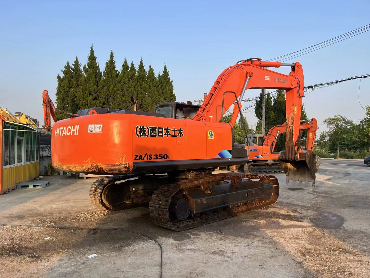 CRAWLER EXCAVATOR Original Japan Hitachi ZX350 Excavator Hitachi Excavator in Low Price for Hot Sale - Bager guseničar: slika 3 CRAWLER EXCAVATOR Original Japan Hitachi ZX350 Excavator Hitachi Excavator in Low Price for Hot Sale - Bager guseničar: slika 3