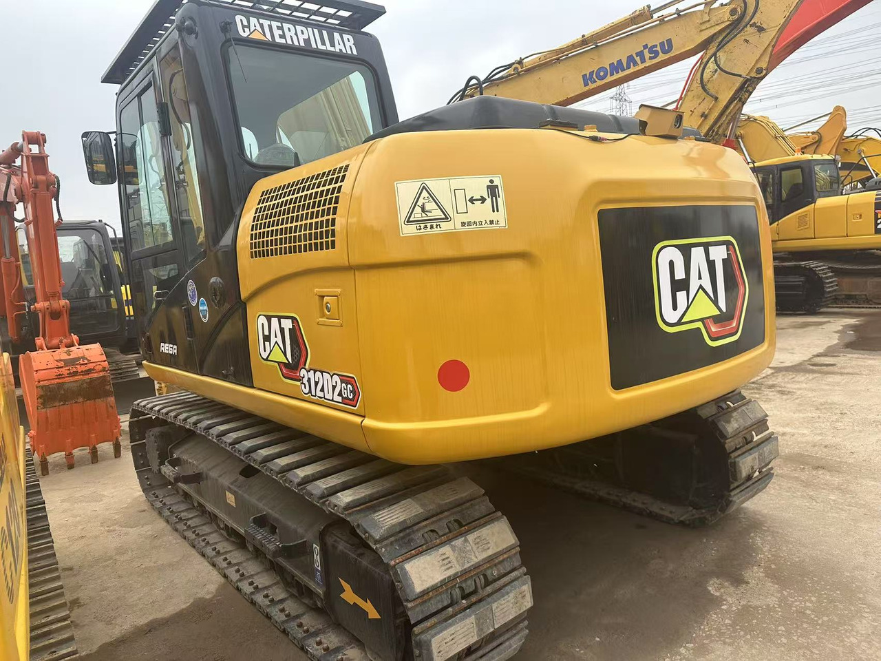 CRAWLER EXCAVATOR Used Caterpillar Cat312D2 Excavator Original Japan Heavy Machinery Caterpillar 312D2 Excavator for Sale - Bager guseničar: slika 5 CRAWLER EXCAVATOR Used Caterpillar Cat312D2 Excavator Original Japan Heavy Machinery Caterpillar 312D2 Excavator for Sale - Bager guseničar: slika 5