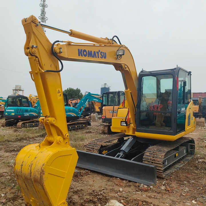 Cheap Used Komatsu PC70-8 Crawler Excavator with High Efficiency Used Heavy Machinery Komatsu PC70-8 Digger Cheap for Sale - Bager guseničar: slika 1 Cheap Used Komatsu PC70-8 Crawler Excavator with High Efficiency Used Heavy Machinery Komatsu PC70-8 Digger Cheap for Sale - Bager guseničar: slika 1