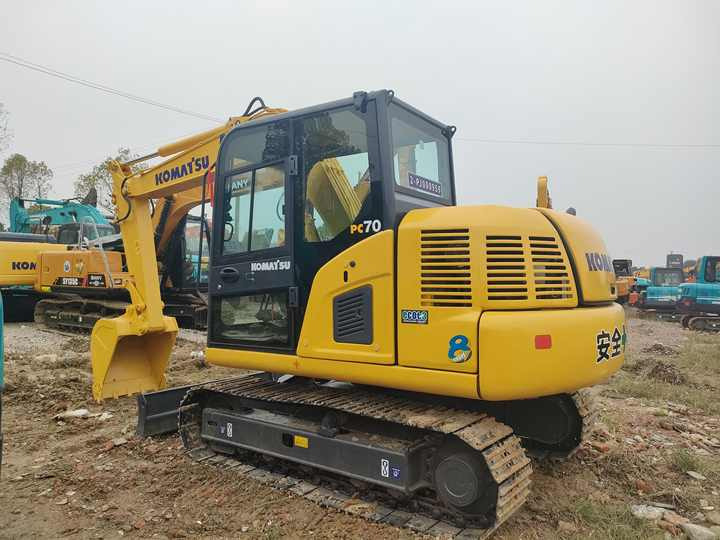 Cheap Used Komatsu PC70-8 Crawler Excavator with High Efficiency Used Heavy Machinery Komatsu PC70-8 Digger Cheap for Sale - Bager guseničar: slika 4 Cheap Used Komatsu PC70-8 Crawler Excavator with High Efficiency Used Heavy Machinery Komatsu PC70-8 Digger Cheap for Sale - Bager guseničar: slika 4