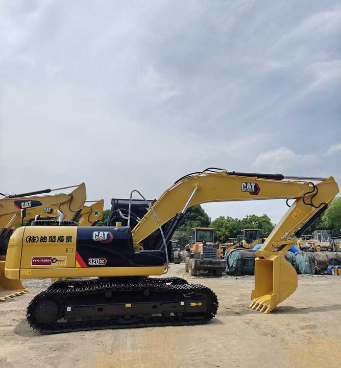 Good Condition Used Cat Excavator 320D2 Caterpillar Second Hand Excavator 312D 315D 320d for Sale - Bager guseničar: slika 4 Good Condition Used Cat Excavator 320D2 Caterpillar Second Hand Excavator 312D 315D 320d for Sale - Bager guseničar: slika 4
