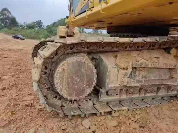 Good Condition Used Komatsu500-10 Komastu Pc500-10 Excavator Machine for Cheap Price Hot Sale in China - Bager guseničar: slika 5 Good Condition Used Komatsu500-10 Komastu Pc500-10 Excavator Machine for Cheap Price Hot Sale in China - Bager guseničar: slika 5