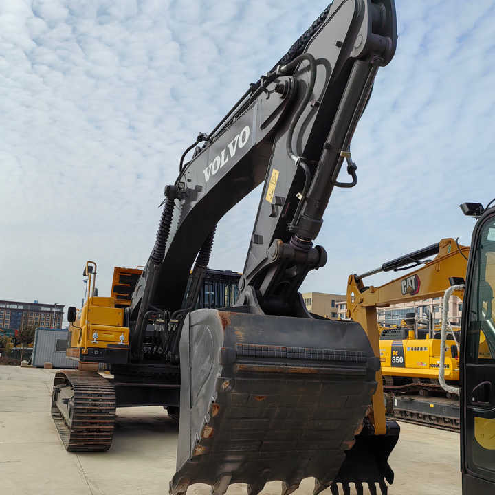 Good Condition VOLVO EC480DL Excavator Low Price Large Hydraulic Crawler Excavator volvo 480dl for Sale - Bager: slika 1 Good Condition VOLVO EC480DL Excavator Low Price Large Hydraulic Crawler Excavator volvo 480dl for Sale - Bager: slika 1