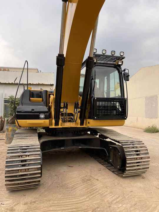 High Quality Japanese Cat325DL 29tons Excavator Second Hand Caterpillar with Factory Price Cheapest Price - Bager guseničar: slika 5 High Quality Japanese Cat325DL 29tons Excavator Second Hand Caterpillar with Factory Price Cheapest Price - Bager guseničar: slika 5
