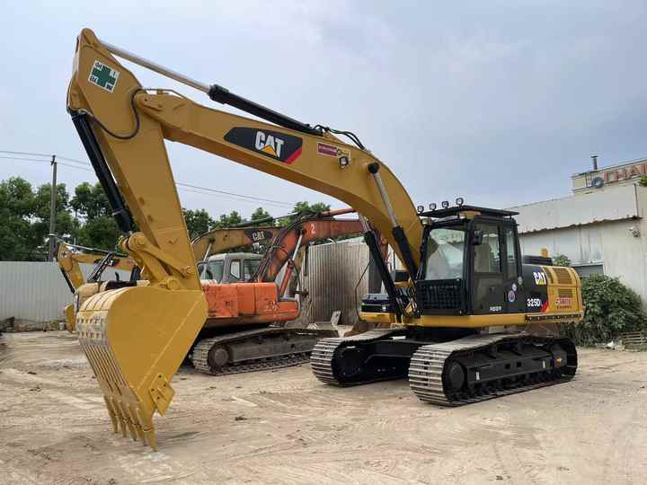 High Quality Japanese Cat325DL 29tons Excavator Second Hand Caterpillar with Factory Price Cheapest Price - Bager guseničar: slika 3 High Quality Japanese Cat325DL 29tons Excavator Second Hand Caterpillar with Factory Price Cheapest Price - Bager guseničar: slika 3
