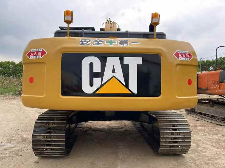 High Quality Japanese Cat325DL 29tons Excavator Second Hand Caterpillar with Factory Price Cheapest Price - Bager guseničar: slika 4 High Quality Japanese Cat325DL 29tons Excavator Second Hand Caterpillar with Factory Price Cheapest Price - Bager guseničar: slika 4