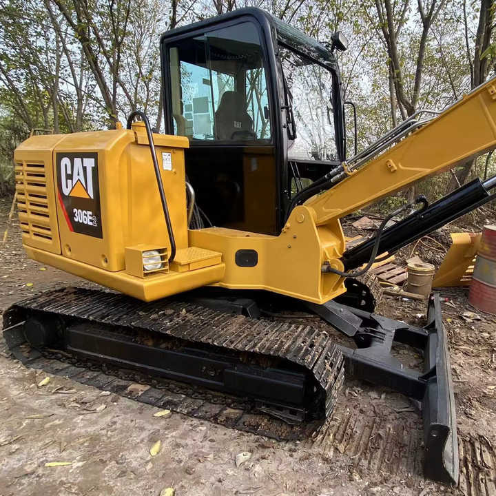 Hotsale Used Excavators CAT306E Used Japanese Caterpillar Mini 306E2 Excavators at Cheap Prices - Bager: slika 1 Hotsale Used Excavators CAT306E Used Japanese Caterpillar Mini 306E2 Excavators at Cheap Prices - Bager: slika 1