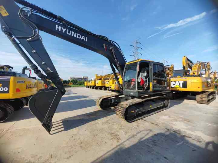 Hyundai 210lc-9 Excavator for Mining & Construction | Price Negotiable, Global Shipping - Bager guseničar: slika 3 Hyundai 210lc-9 Excavator for Mining & Construction | Price Negotiable, Global Shipping - Bager guseničar: slika 3