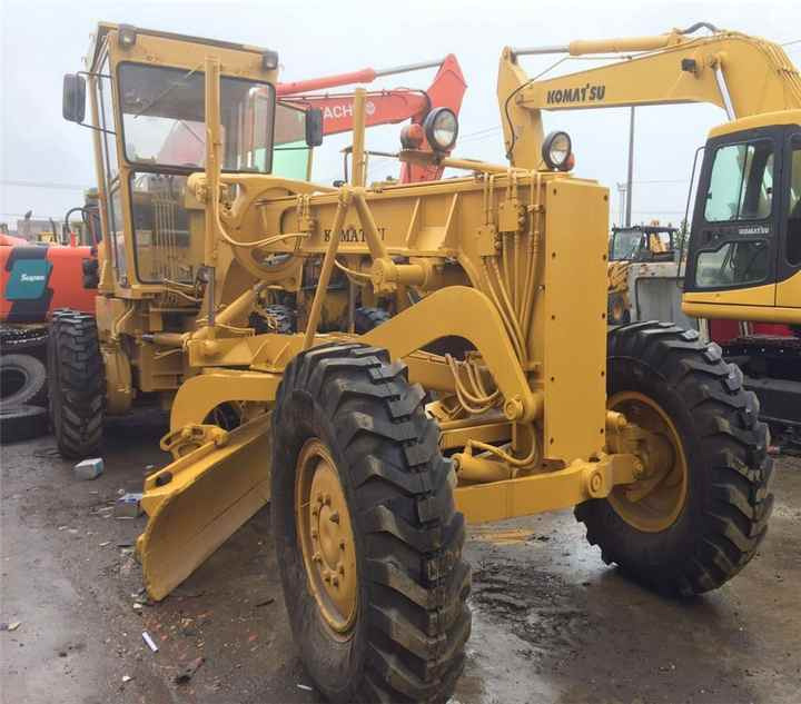 Japan Original Used Komatsu GD661A-1 Motor Grader GD661 in Condition - Grejder: slika 2 Japan Original Used Komatsu GD661A-1 Motor Grader GD661 in Condition - Grejder: slika 2