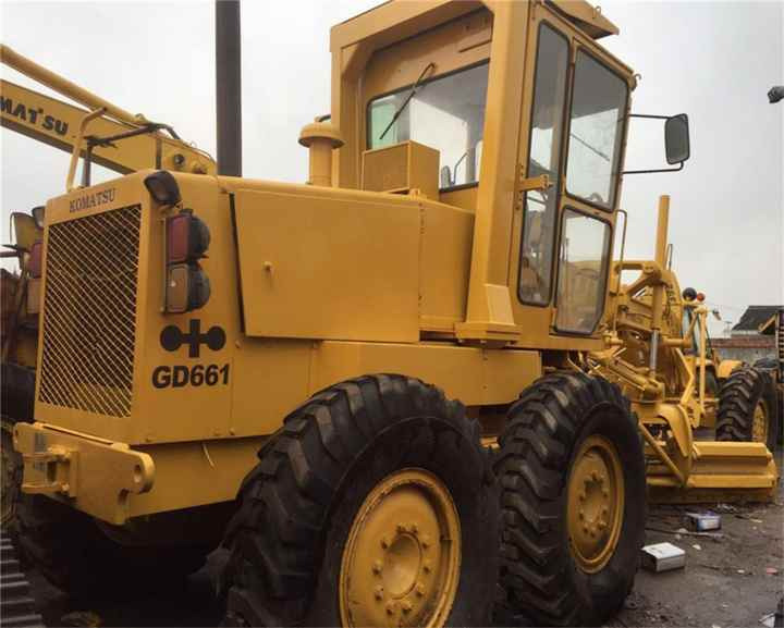 Japan Original Used Komatsu GD661A-1 Motor Grader GD661 in Condition - Grejder: slika 4 Japan Original Used Komatsu GD661A-1 Motor Grader GD661 in Condition - Grejder: slika 4