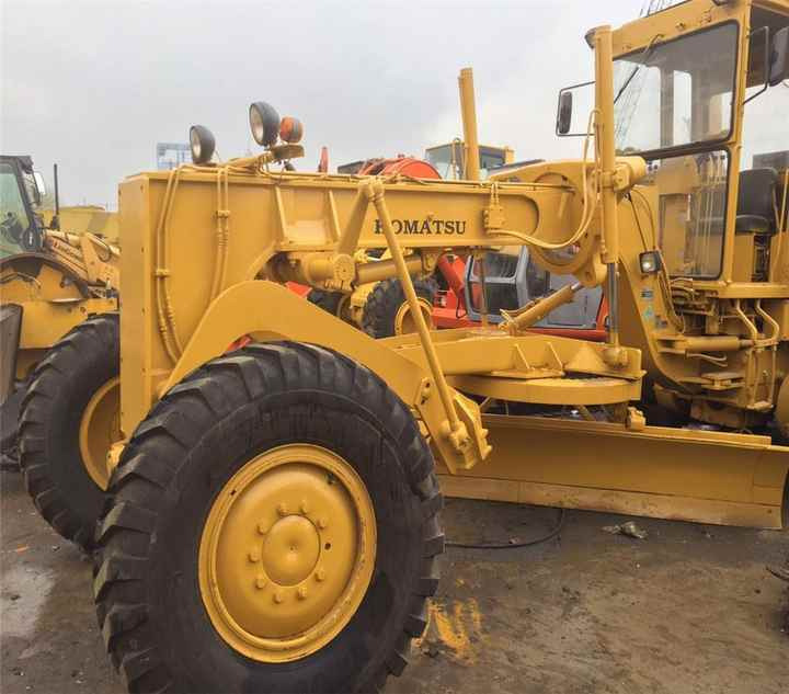 Japan Original Used Komatsu GD661A-1 Motor Grader GD661 in Condition - Grejder: slika 3 Japan Original Used Komatsu GD661A-1 Motor Grader GD661 in Condition - Grejder: slika 3