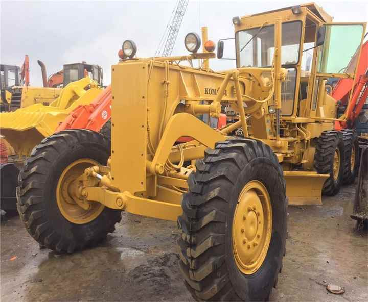 Japan Original Used Komatsu GD661A-1 Motor Grader GD661 in Condition - Grejder: slika 1 Japan Original Used Komatsu GD661A-1 Motor Grader GD661 in Condition - Grejder: slika 1
