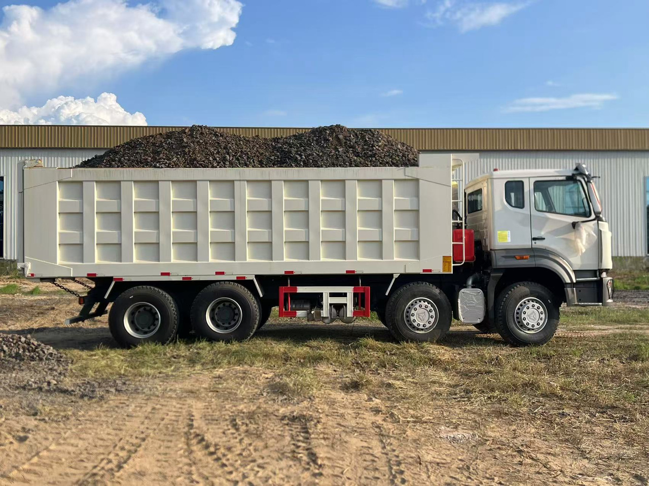 HOWO Used Dump Truck8*4 6*4 - Kamion: slika 4 HOWO Used Dump Truck8*4 6*4 - Kamion: slika 4