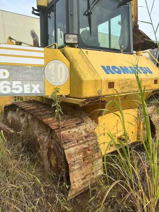 Komatsu D65 Used Bulldozer , Original Condition Painting komatsu Bulldozer , Komatsu D50p D65p D85p - Buldožer: slika 4 Komatsu D65 Used Bulldozer , Original Condition Painting komatsu Bulldozer , Komatsu D50p D65p D85p - Buldožer: slika 4