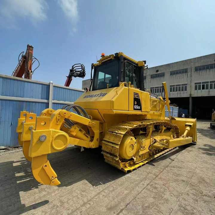 Komatsu D65EX High Efficiency Bulldozer komatsu Engine 180HP Crawler Bulldozer China - Buldožer: slika 2 Komatsu D65EX High Efficiency Bulldozer komatsu Engine 180HP Crawler Bulldozer China - Buldožer: slika 2