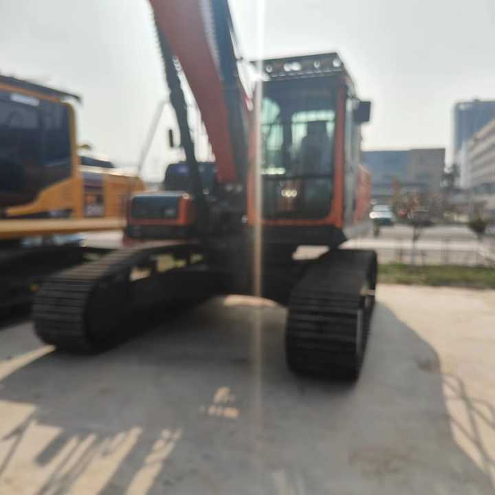 Korea Made Doosan Digger Dx300lc Doosan Used Machinery Excavator , Doosan Dx220 Dx300 Dx200 - Bager: slika 4 Korea Made Doosan Digger Dx300lc Doosan Used Machinery Excavator , Doosan Dx220 Dx300 Dx200 - Bager: slika 4