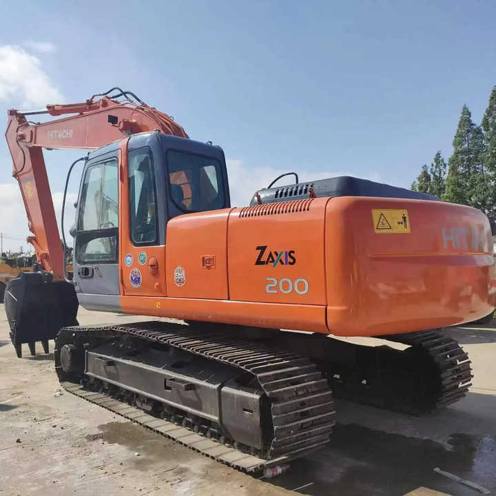 Original Japan Hitachi ZX200-5 Excavator Hitachi Excavator in Low Price for Hot Sale - Bager guseničar: slika 1 Original Japan Hitachi ZX200-5 Excavator Hitachi Excavator in Low Price for Hot Sale - Bager guseničar: slika 1