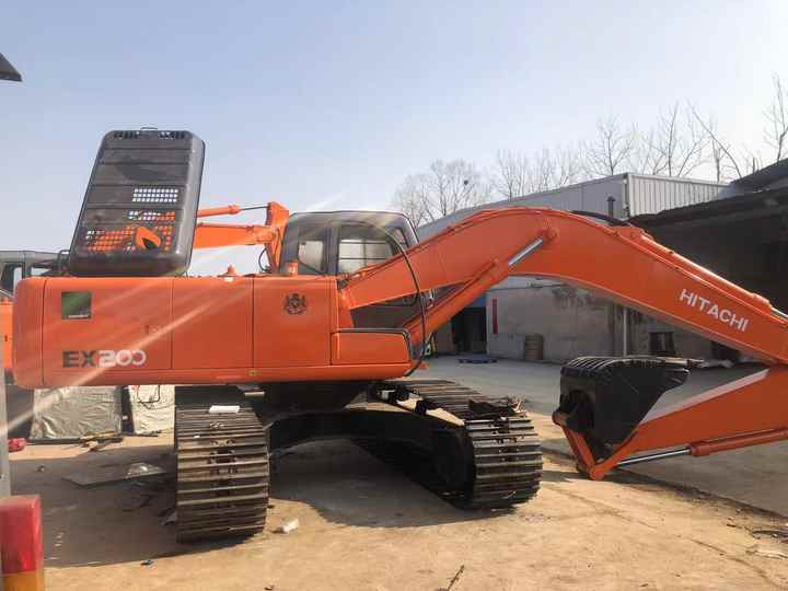 Original Japan Hitachi ZX200 Excavator Hitachi Excavator in Low Price for Hot Sale - Bager guseničar: slika 2 Original Japan Hitachi ZX200 Excavator Hitachi Excavator in Low Price for Hot Sale - Bager guseničar: slika 2