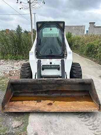 USED BOBCAT S300 Skid-steer Loader with Very Good Performance Is for Sale at a Low Price. S160/s185/s220/330 in Stock - Mini utovarivač: slika 5 USED BOBCAT S300 Skid-steer Loader with Very Good Performance Is for Sale at a Low Price. S160/s185/s220/330 in Stock - Mini utovarivač: slika 5