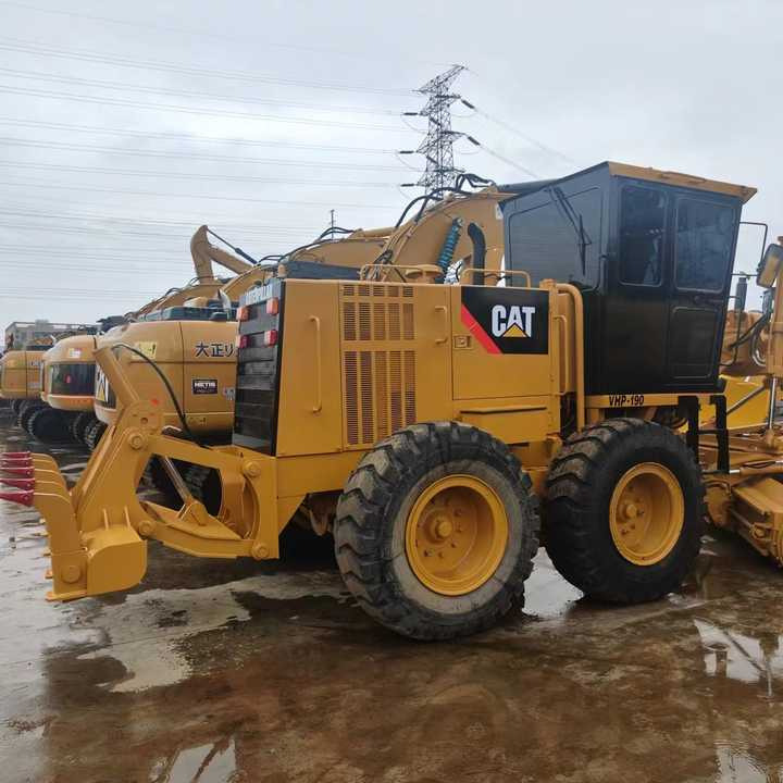 Used Cat 140K New Model Grader Popular Brand Japan Cat Hydraulic Machinery Construction Equipment - Grejder: slika 3 Used Cat 140K New Model Grader Popular Brand Japan Cat Hydraulic Machinery Construction Equipment - Grejder: slika 3