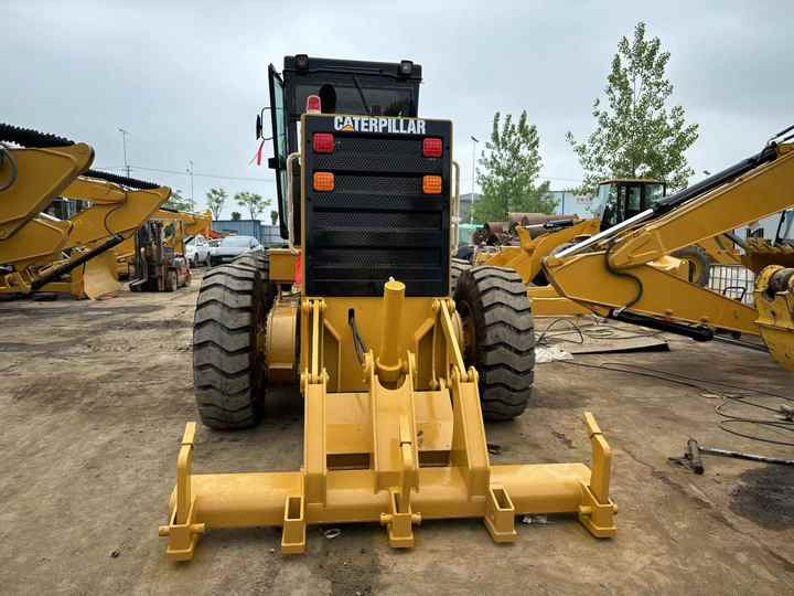 Used Cat 140K New Model Grader Popular Brand Japan Cat Hydraulic Machinery Construction Equipment - Grejder: slika 3 Used Cat 140K New Model Grader Popular Brand Japan Cat Hydraulic Machinery Construction Equipment - Grejder: slika 3