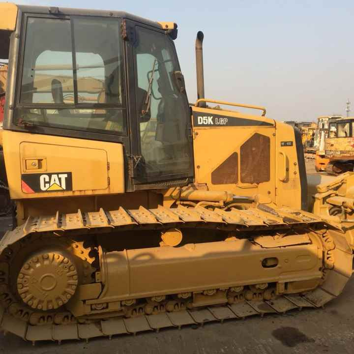 Used Cat Mini Bulldozer D5k D5 D5g Cat Dozers - Buldožer: slika 1 Used Cat Mini Bulldozer D5k D5 D5g Cat Dozers - Buldožer: slika 1